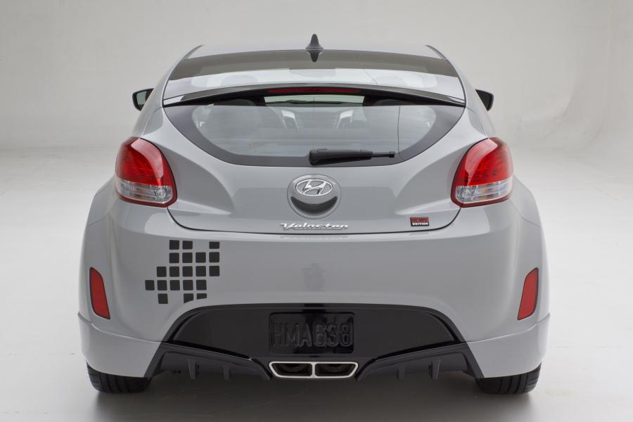  Hyundai Veloster RE-MIX Edition 2012 года  (фото 10 из 18)